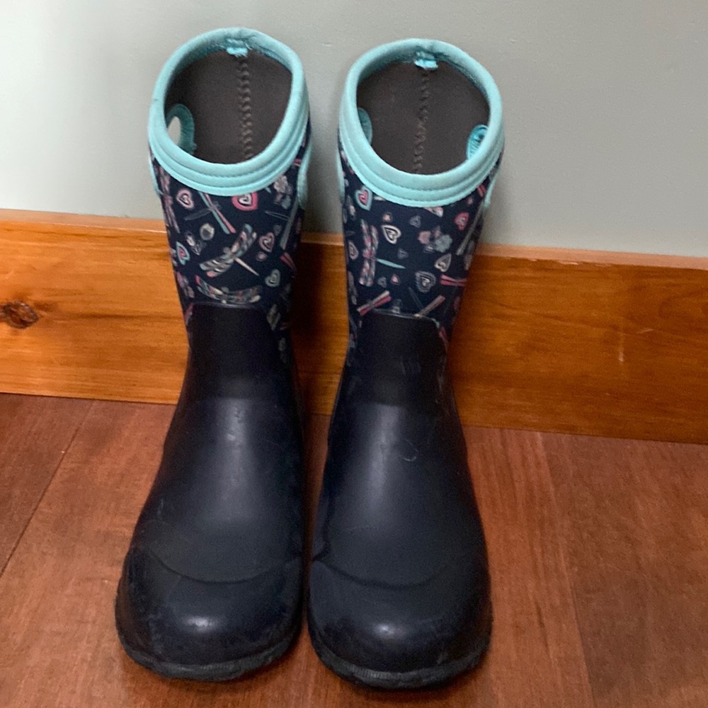 Girls bogs boots